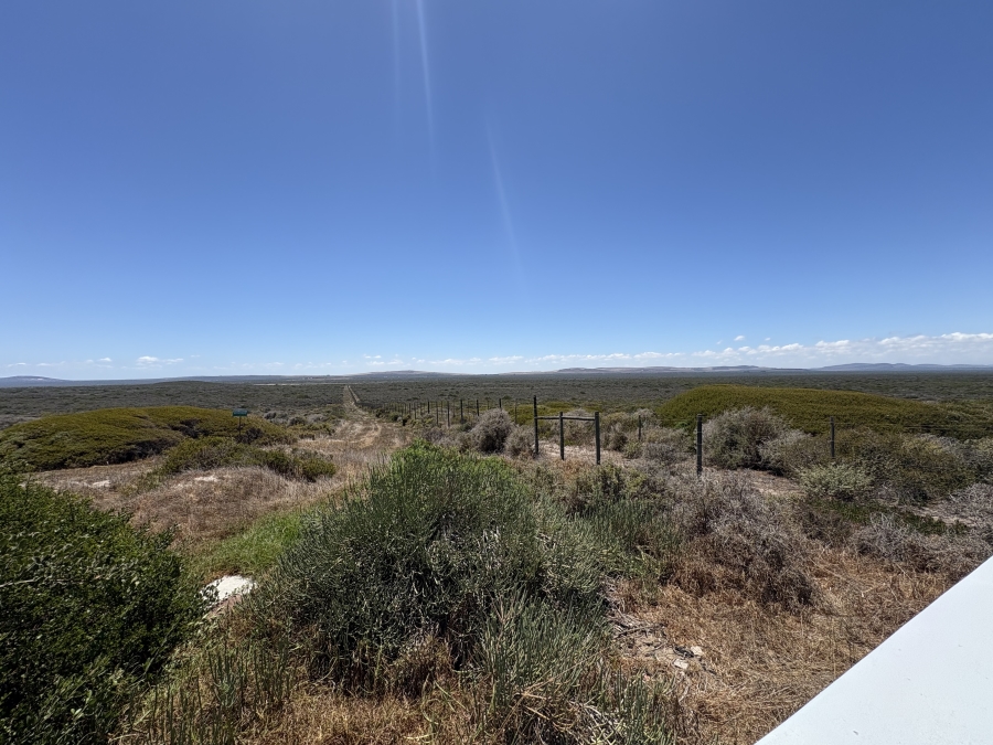 5 Bedroom Property for Sale in Pearl Bay Western Cape